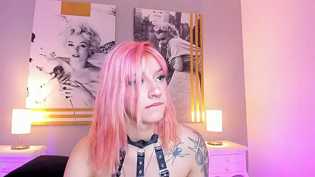 AlannaViera webcam