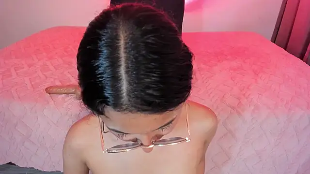 Sophiie_dreams webcam