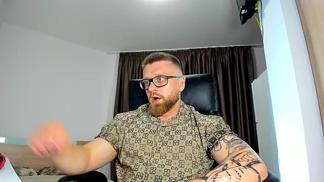 Findom_guy webcam