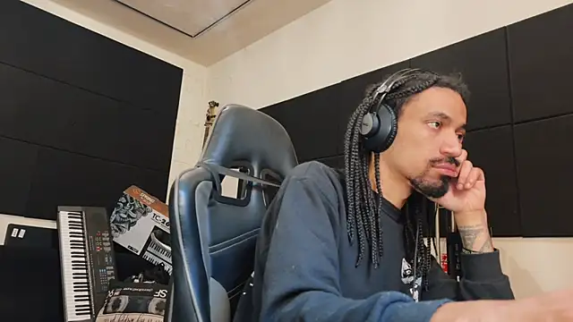 FavelaDaddyCum webcam