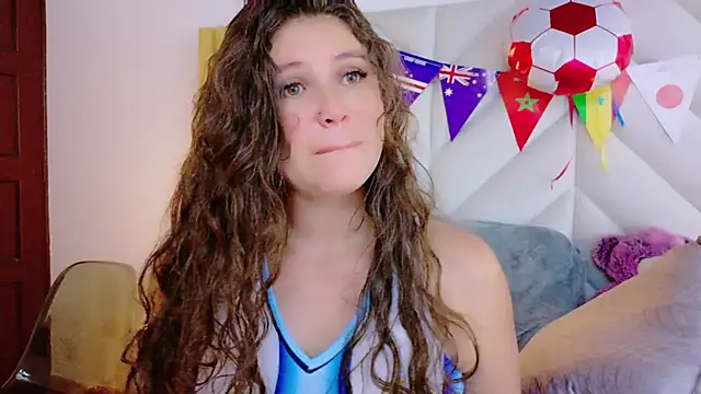 Anaise_latif webcam