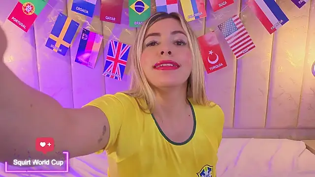 JulieDeep webcam