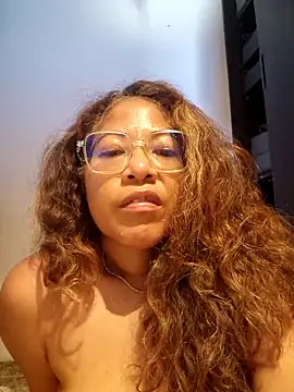 mila38 webcam