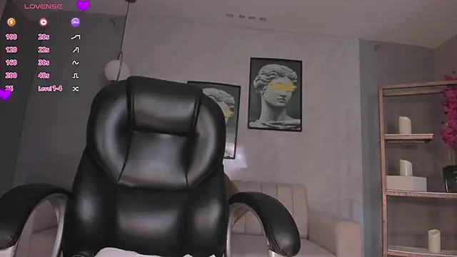 MaryLewis_ webcam