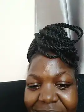 Black_prettty webcam