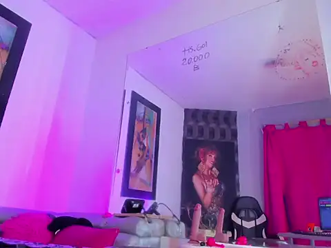 Ciara_HotTs's room