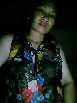 BlueGirlyeah webcam