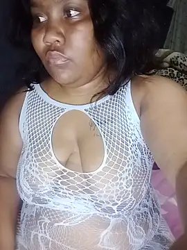 ChubbyMidgetxxx19 webcam