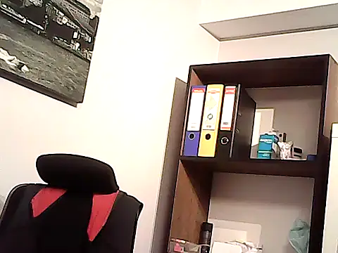 mastercharisma35 (Ask my age) - like tips pls. ı stand up for you.. okey