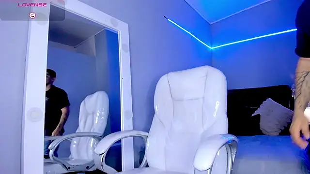 Alex_cute77
