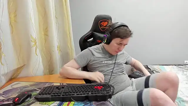 iliaskrislove webcam