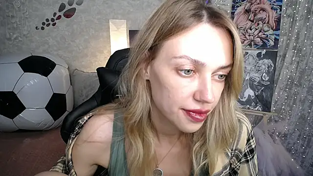 NickyAdamidi webcam