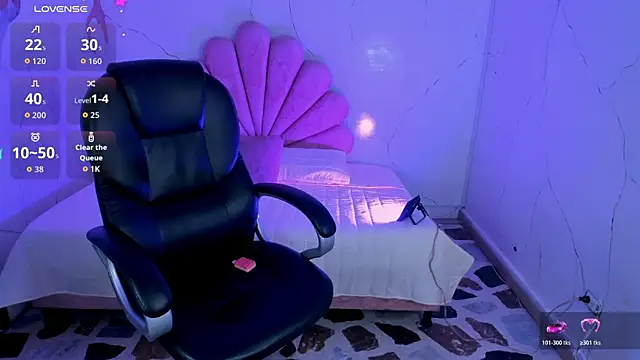 lorraineHunter webcam