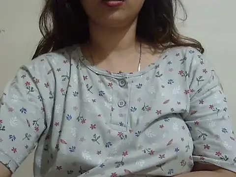shivi_jaan webcam