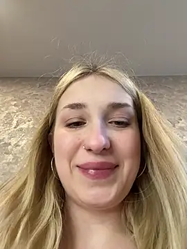 Polly_Pop webcam