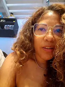 mila38 webcam