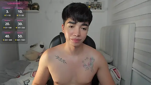 santy7v7 webcam