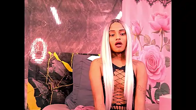 indian_barbie webcam