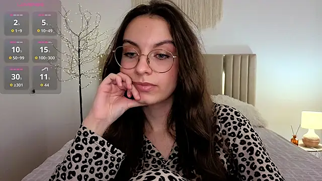 Real_cutie1 webcam