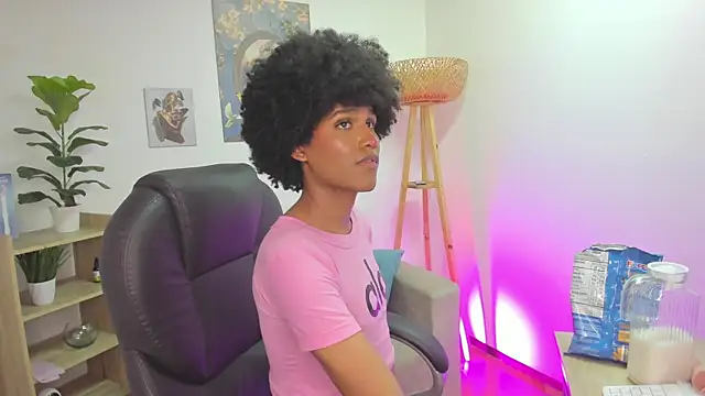 NaomiSaenz_