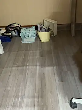 Mina048 webcam