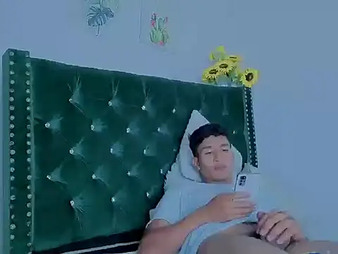 Zayn_Moretti webcam