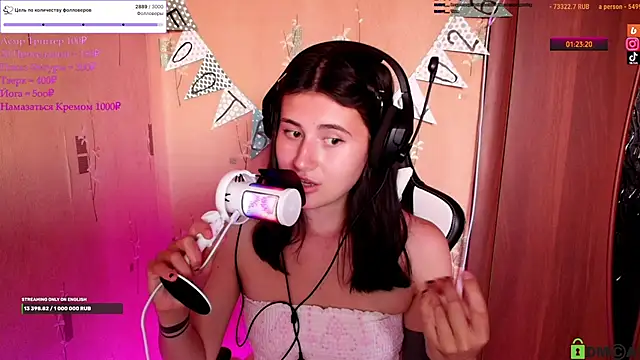 KristinaScott webcam