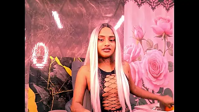 Watch indian_barbie live on EroticFlix - High definition streams