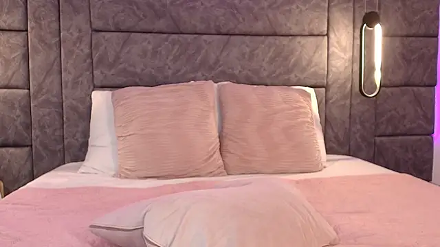 Watch dhalia_lux_ live on EroticFlix - High definition streams
