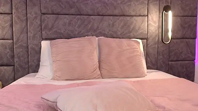 Watch dhalia_lux_ live on EroticFlix - High definition streams