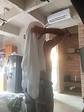 hairy_mannn webcam