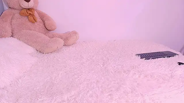 DannaHyde webcam