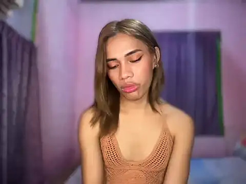 Lovelynikki03 webcam