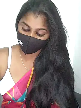 Tamil_Azhaghi webcam
