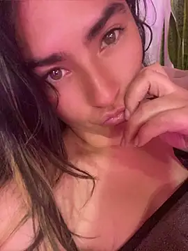 sophia_pink17 - Sophia_pink17's free webcam - UK Sex Cams