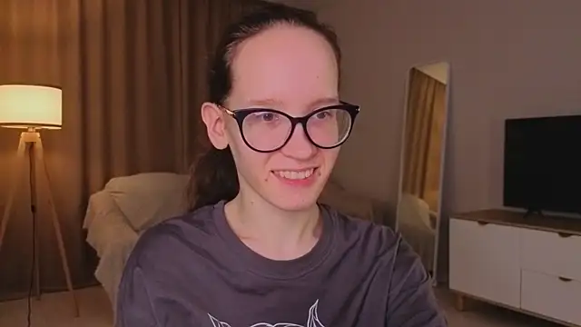 Live sex cam of BettyBrowni
