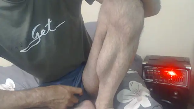 yvesstorm1 webcam