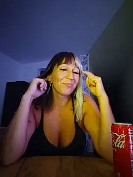 kendra_peach webcam