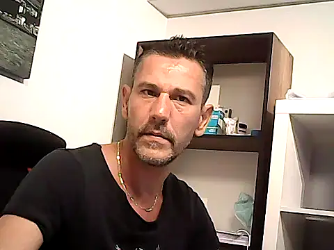 mastercharisma35 webcam