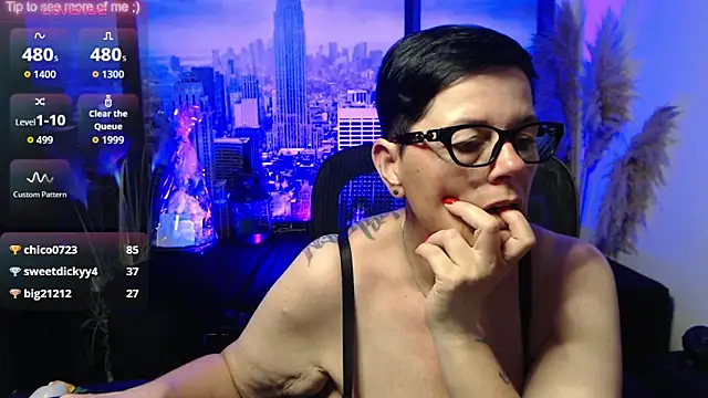 Watch ninarandmann live on EroticFlix - High definition streams