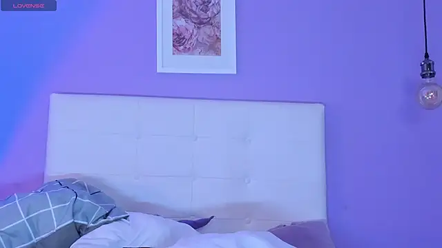 Charlotte11-11 webcam