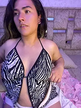 sophia_pink17 webcam