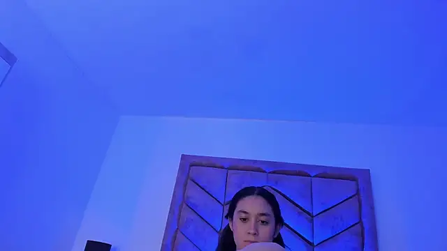 EmilyHanks_ webcam