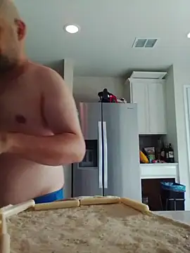CumDumpPig83 webcam