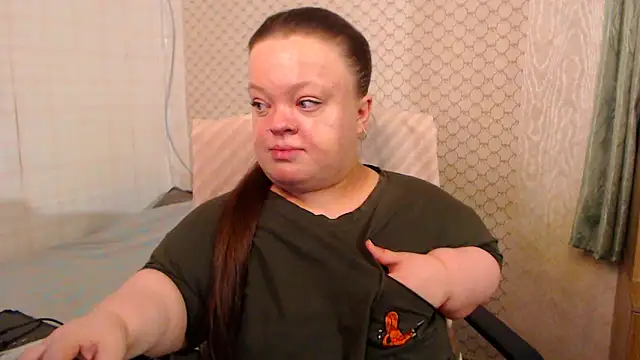 Watch Janiffer_MiMi live on EroticFlix - High definition streams