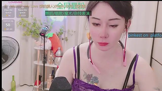 luck_lili_ (F milf) - 全网最粉！才艺最多直播间！极致舞蹈/唱歌/魔术/大型杂技表演完成目標JJ磨蹭粉穴