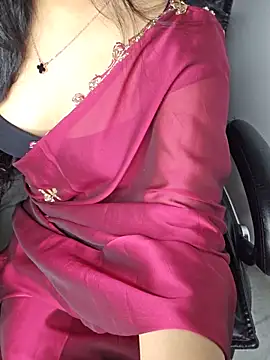 Watch aliyaah_singh live on EroticFlix - High definition streams