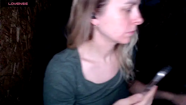 Watch las_sweet live on EroticFlix - High definition streams