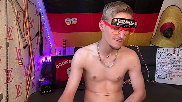 Cookieboy88 Live Webcam on Stripchat