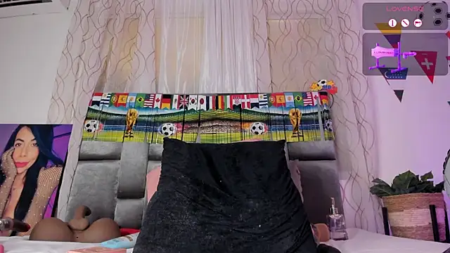 Lia_johnsonn webcam